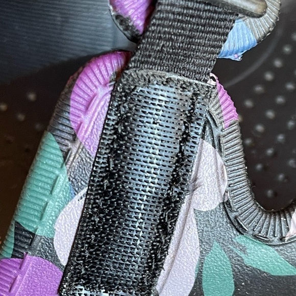 Skechers Raggae Trailway Sandals foamie rainforest pattern EUC size 8 - Picture 5 of 9